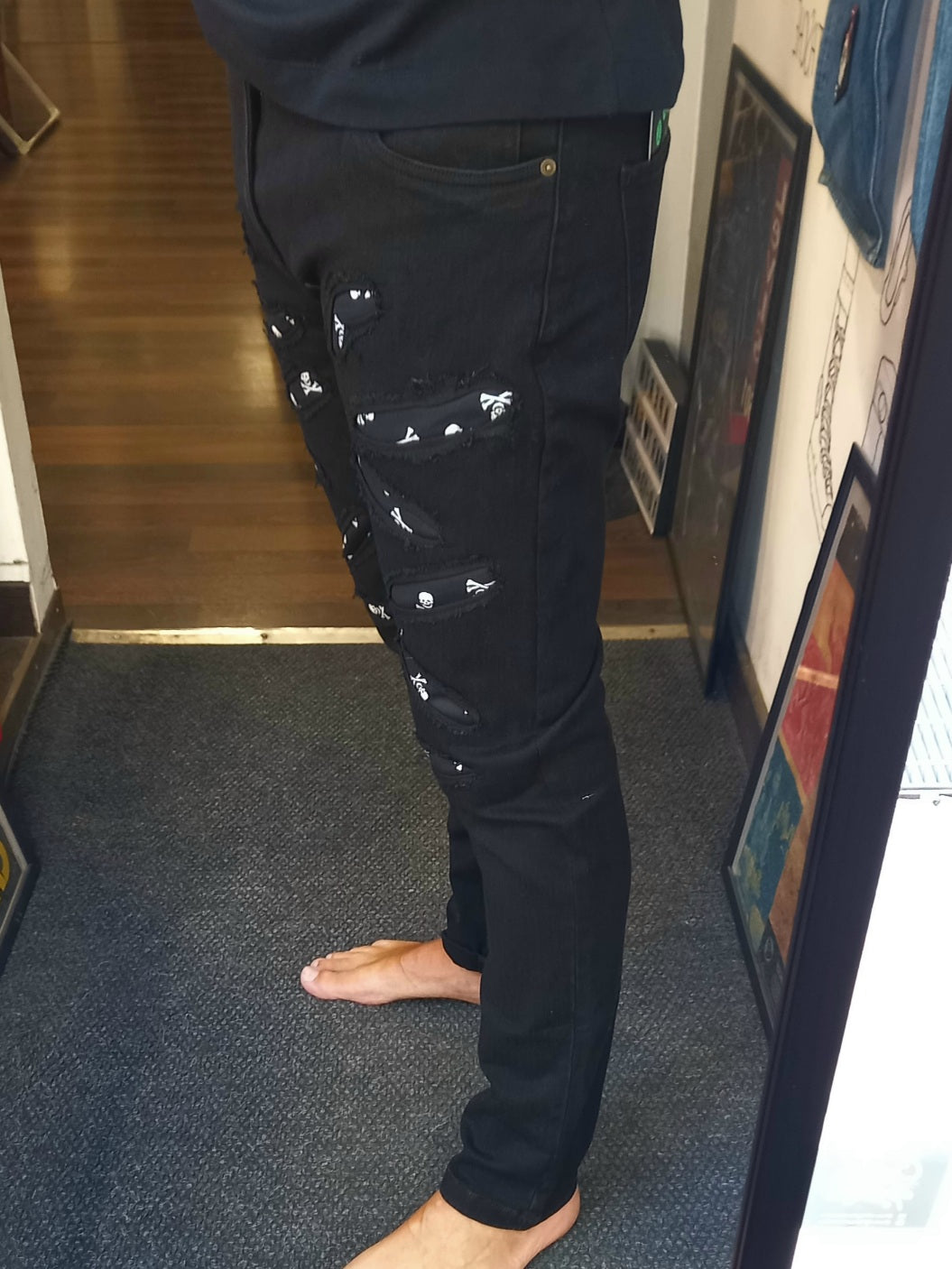 Black Custom Skinny Jeans Pirates