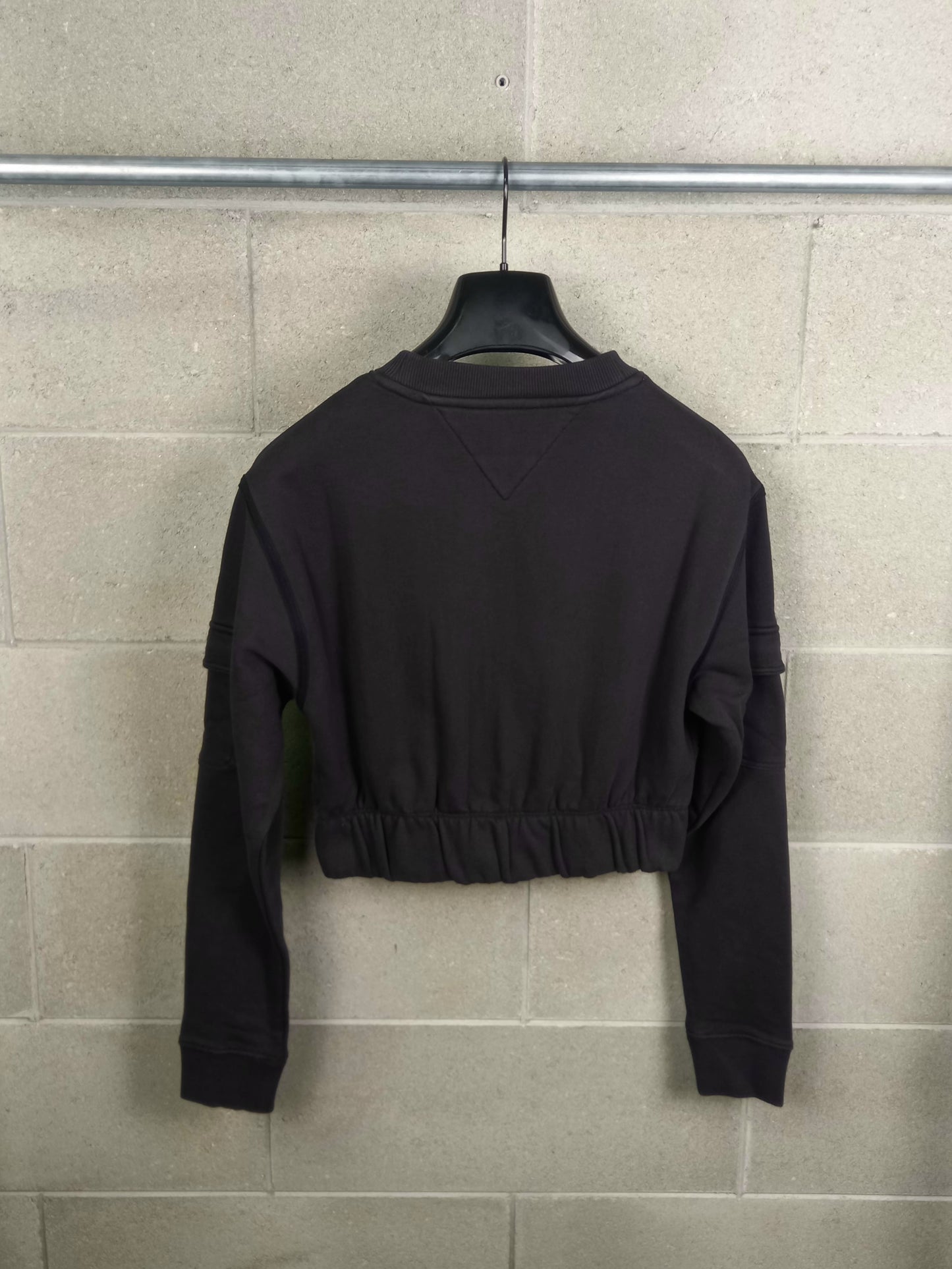 Tommy Hilfiger® Felpa Crop Nera