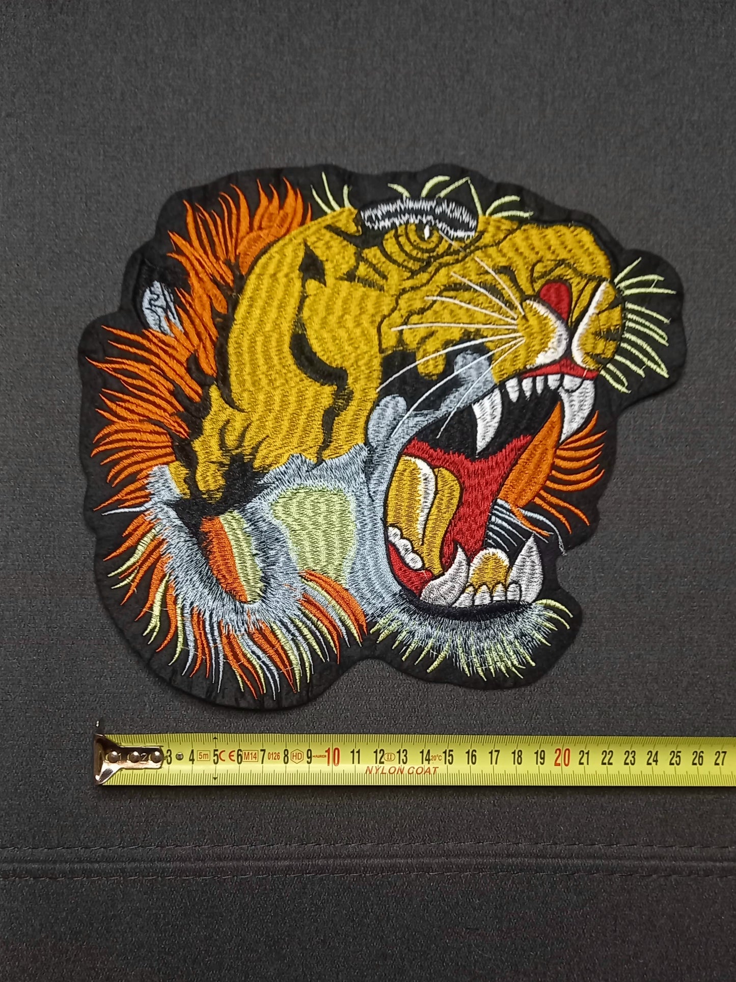 Toppa Patch Ricamata Tiger side