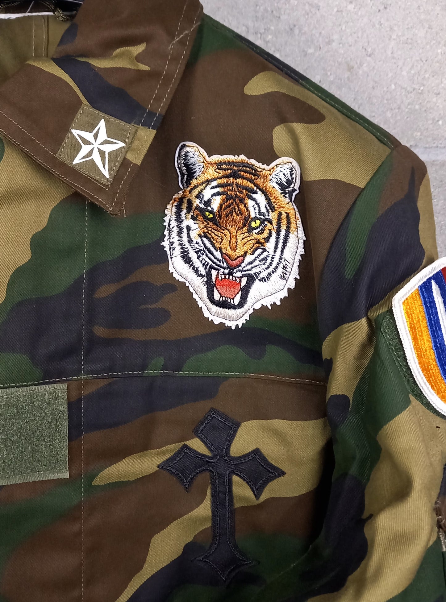 Original Army Jacket Customized Camouflage Tiger 8 Ball