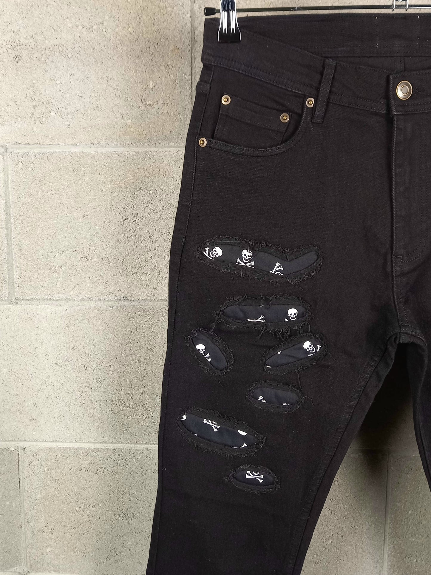 Black Custom Skinny Jeans Pirates