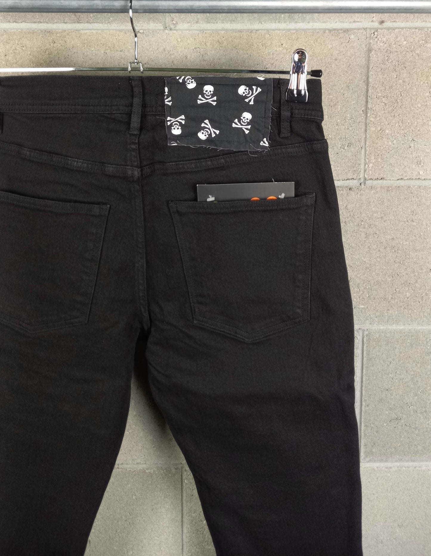 Black Custom Skinny Jeans Pirates