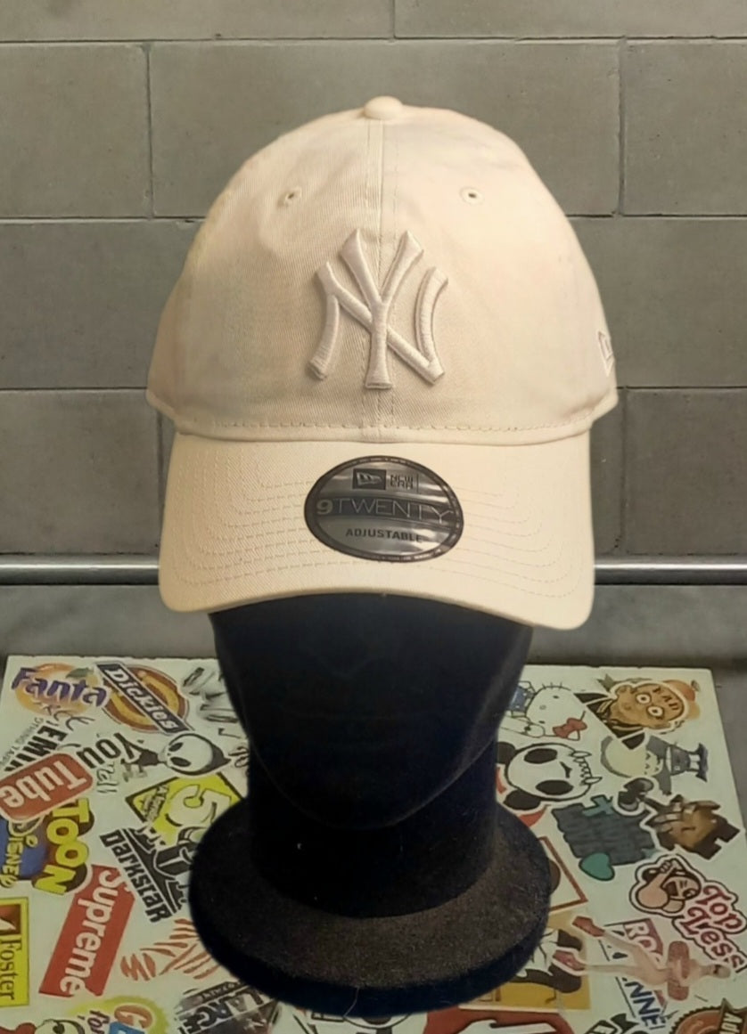 New York Yankees Baseball Cap Onesize New Era 9Twenty