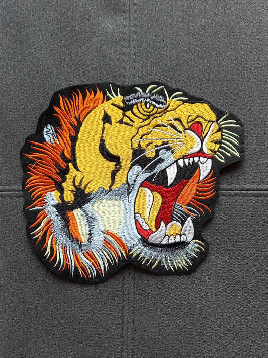 Toppa Patch Ricamata Tiger side